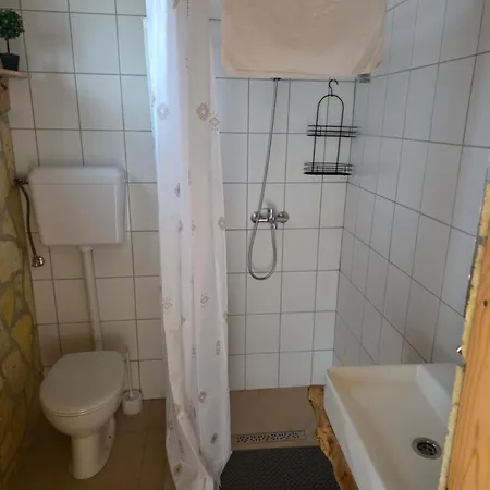 Kriszta Vendeghaz * Hajdúnánás